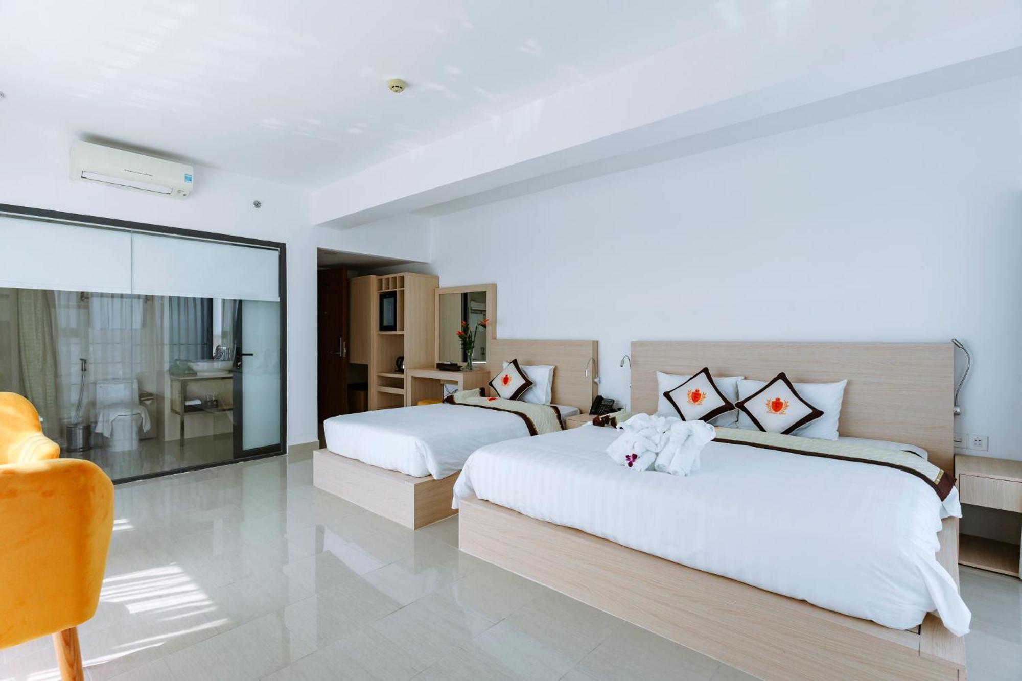 Napoleon Nha Trang Hotel Bagian luar foto